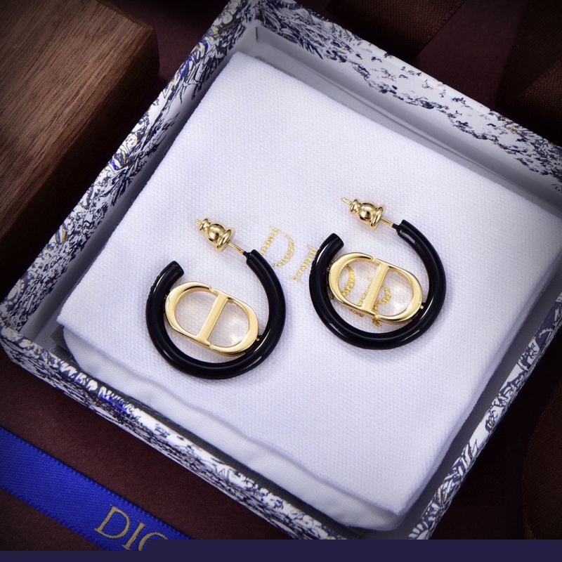 ch**an D*or earrings